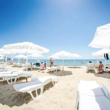 شقة Premier On Seafront *