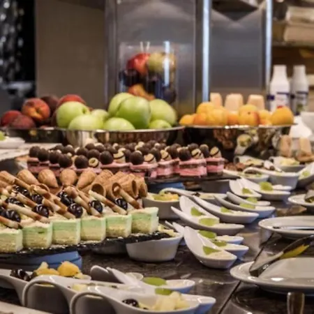 Premier On Seafront شقة *