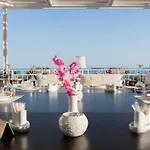 Premier On Seafront شقة سفيتي فلاس