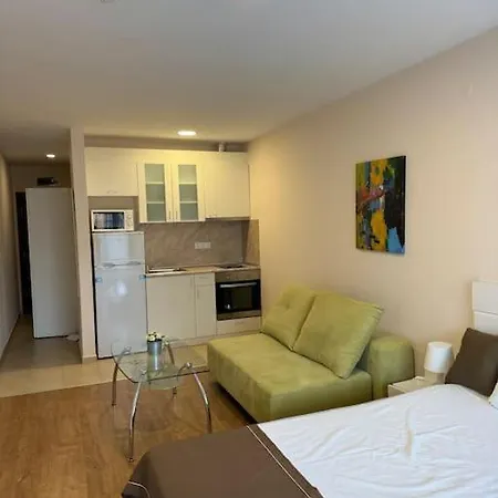 Premier On Seafront *