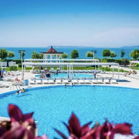 Lägenhet Premier On Seafront Sveti Vlas