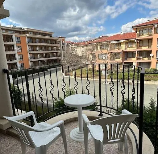 Premier On Seafront * Sveti Vlas